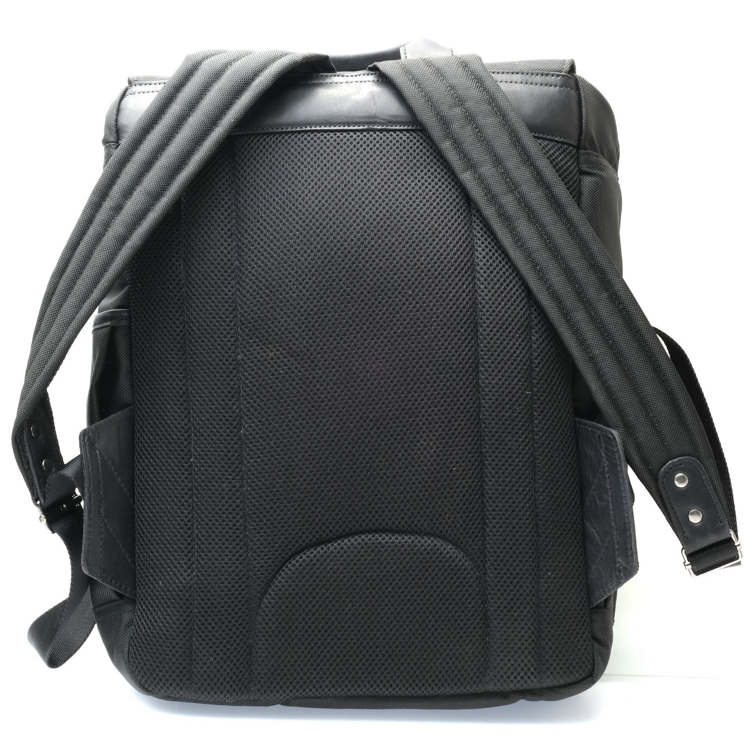 ONA Camps Bay Camera and Laptop Backpack Black (9+)
