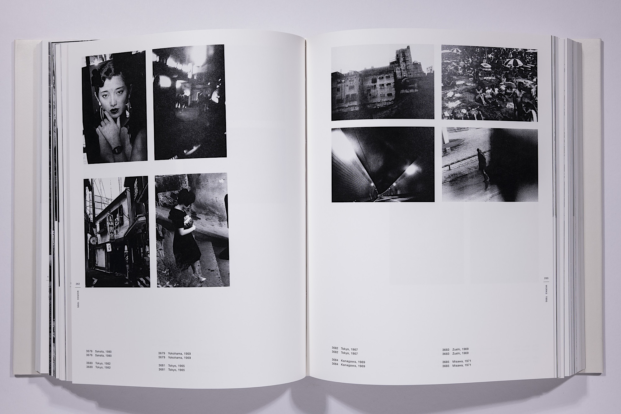 Daido Moriyama - The Complete Works of Daido Moriyama Image 31