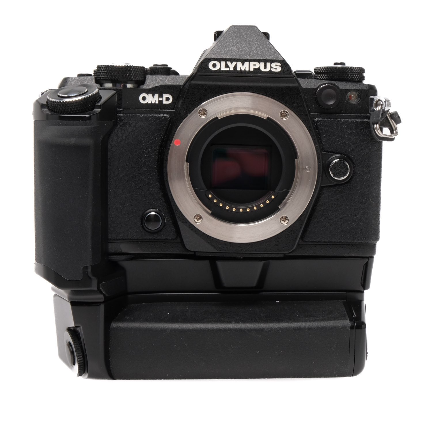 Olympus E-M5 II, HLD-6P BHEA55906
